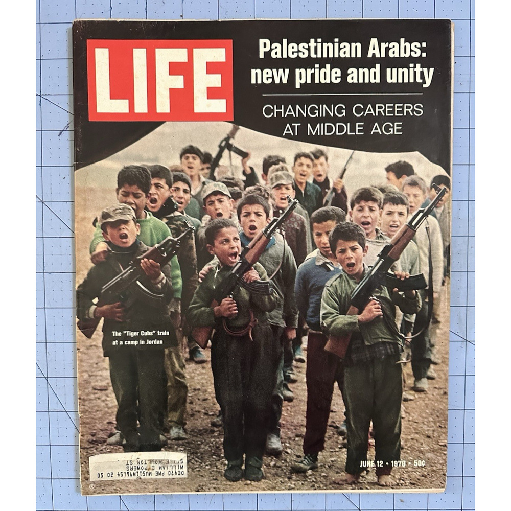 LIFE Magazine June 12, 1970 Back Issue Palestinian Arabs Middle Age Careers